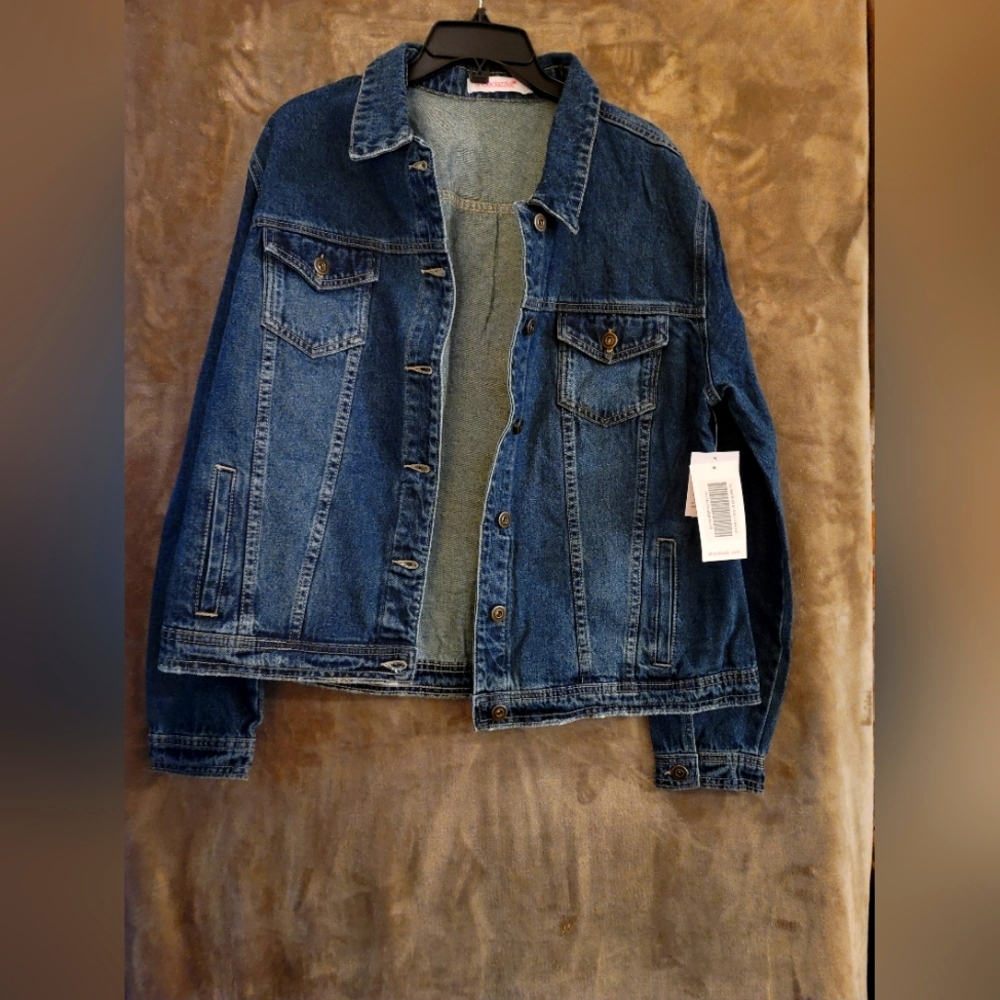 NWT. Shoedazzle denim jacket, size XXL